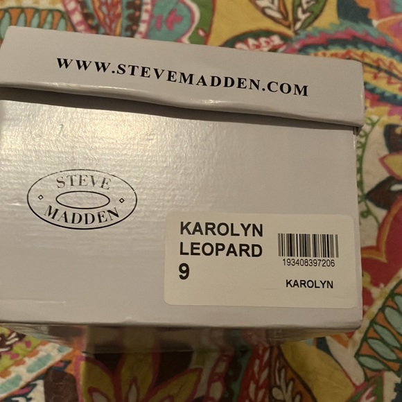 Steve Madden slides Size 9 - Picture 4 of 5